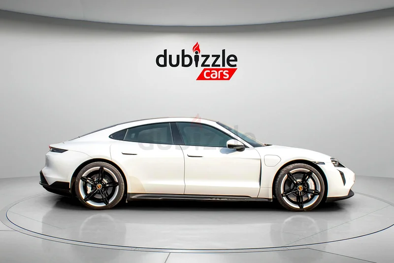 AED 3480/month | 2021 Porsche Taycan  | GCC Specs | Ref#34930663398647444865113