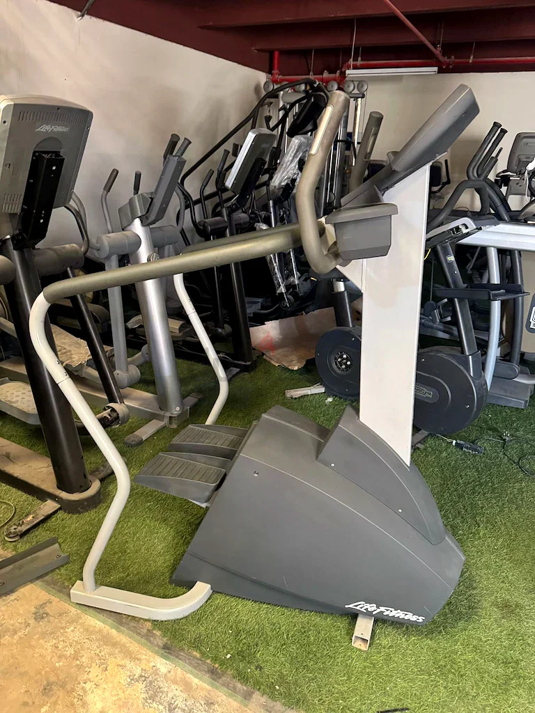 Life Fitness Stair Stepper – Used dubizzle