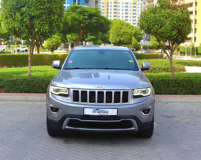 LIMITED PLUS JEEP GRAND CHEROKEE V6 I GCC SPECS I 4-wheel drive63398607640066112