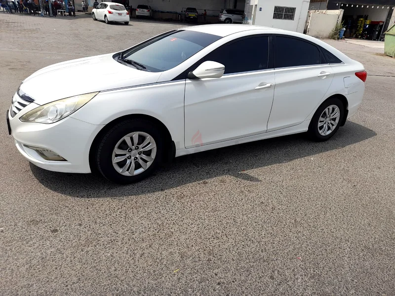 Hyundai Sonata 2013 model in Great condition - Service done on time63406910154626111