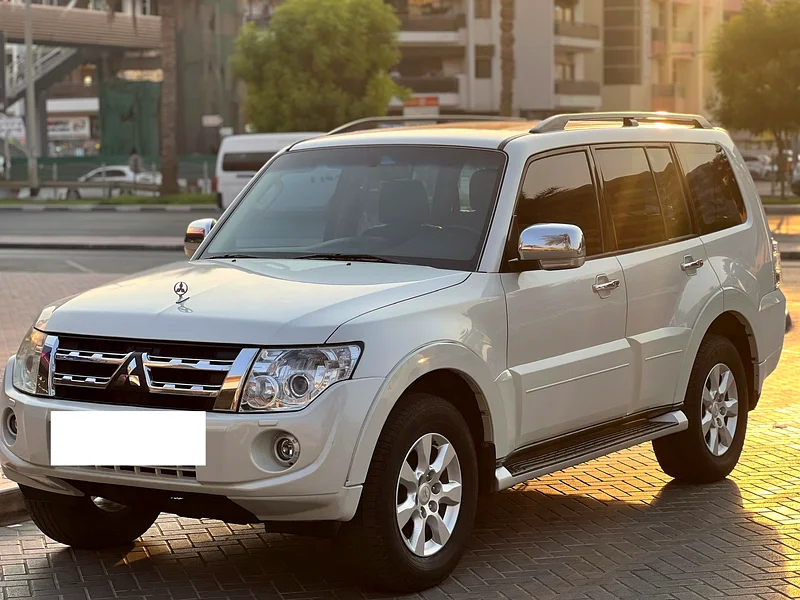 2014 MITSUBISHI PAJERO FULL OPTION63398587405185113