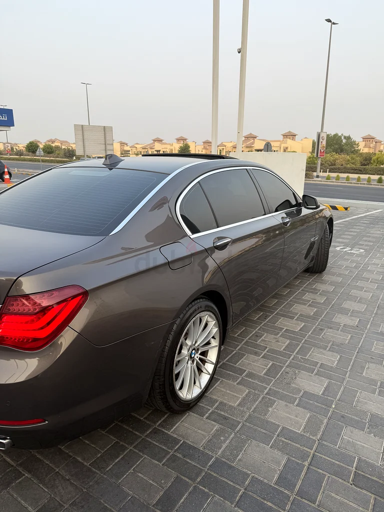 Dubai mirdif63410294624258114