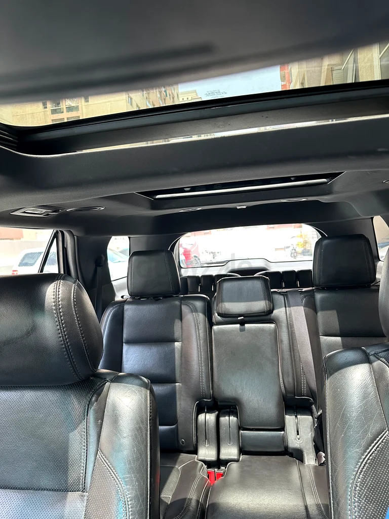 Ford explorer full option63483301614338112