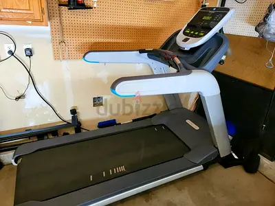 Precor Trm 835 Treadmill