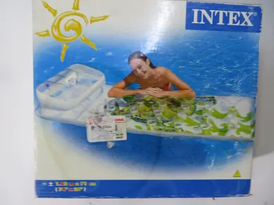 INTEX POOL AIR MATRESS
