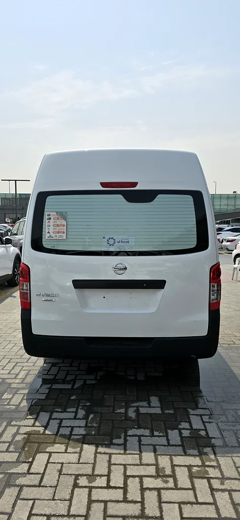 Nissan urvan 2020 Chiller63399981763971113