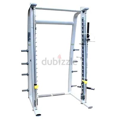 Technogym Multipower Smith Machine – Commercial Grade Strength Equipment