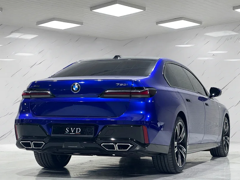 760i GRAN LUSSO -- INDIVIDUAL COLOUR -- BMW WARRANTY/SERVICE -- X-DRIVE 4.4 V863411930869377114
