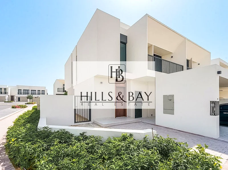 BRAND NEW | CORNER UNIT| LARGE PLOT ....63737182782465110
