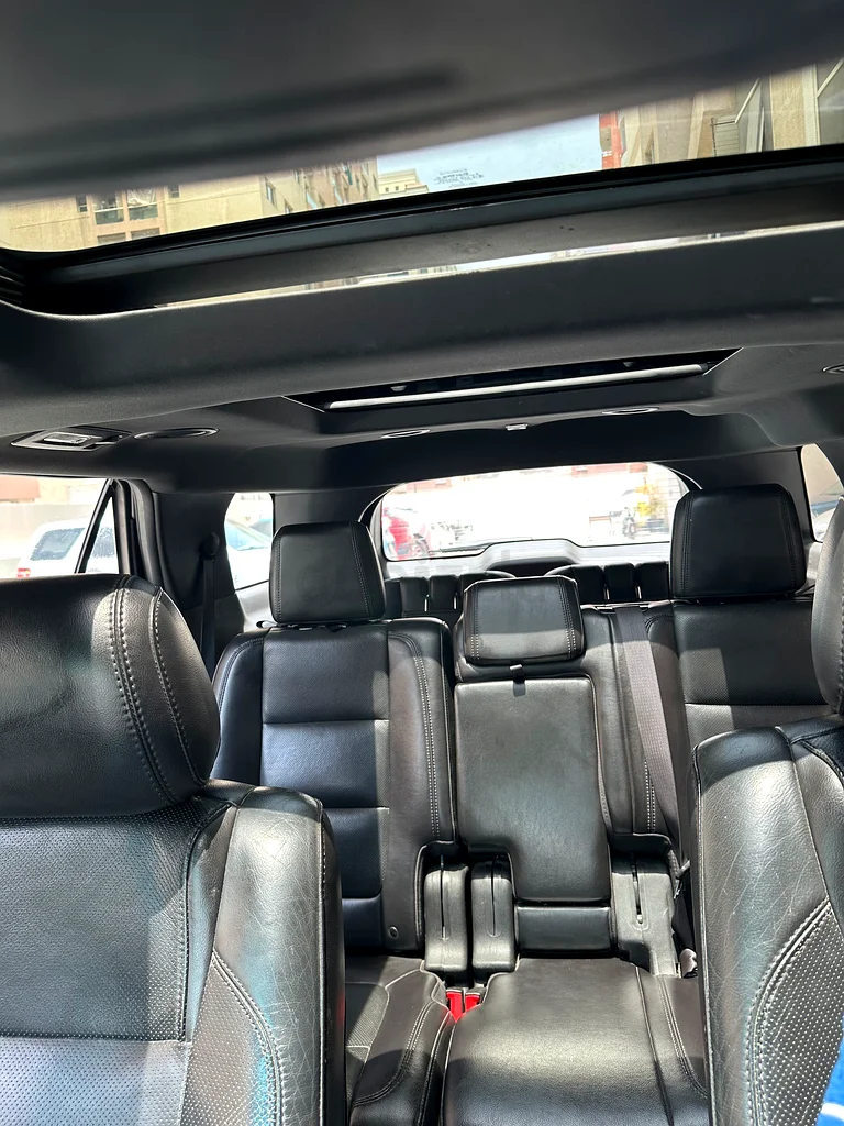 Ford explorer full option63483301614338113