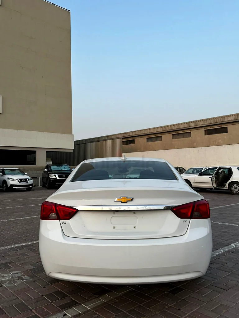 Chevrolet Impala LT V6 3.6L Clean Title63406924984706113