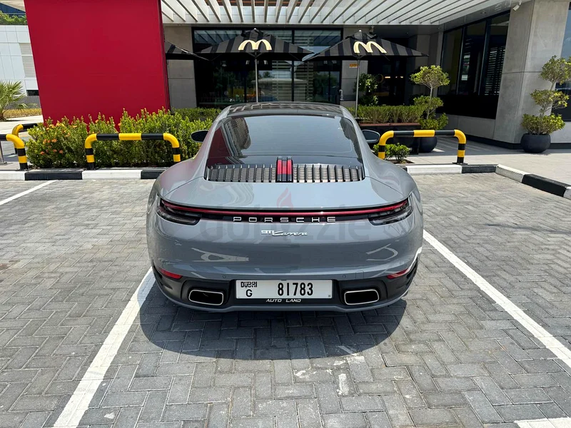 Porsche Carrera 911 GCC63406547679617112