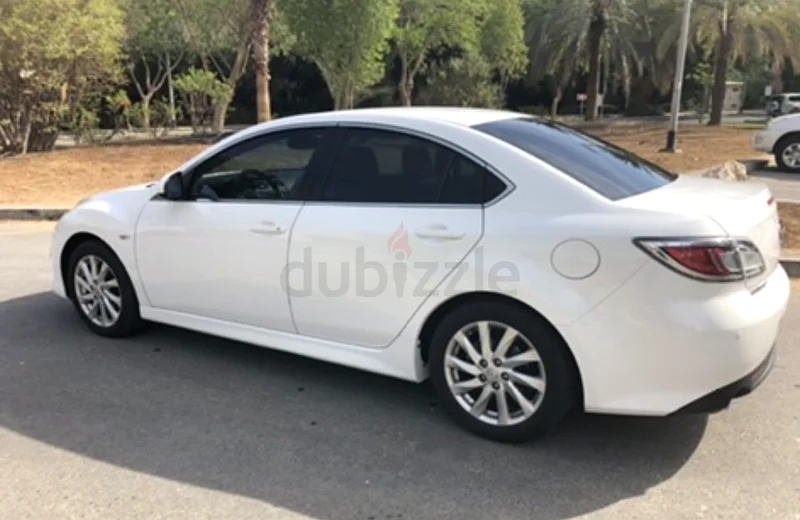 مازدا 6 في حالة جيدة جدًا مع استهلاك مذهل للبنزين63398516267010112