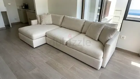 Crate and barrel lounge deep Stylish and Comfortable L-Shaped Sofa for Sale!