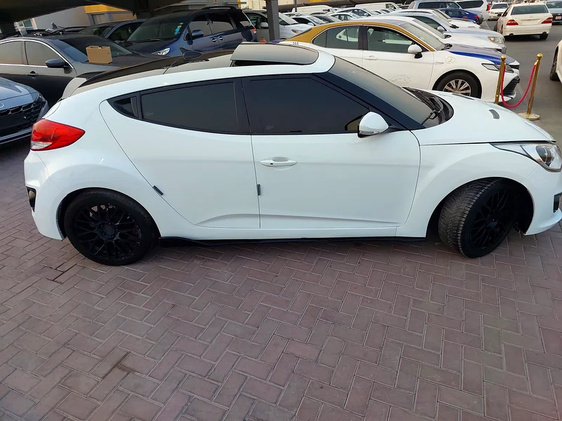 Hyundai Veloster 2012 full panorama63406913501955112