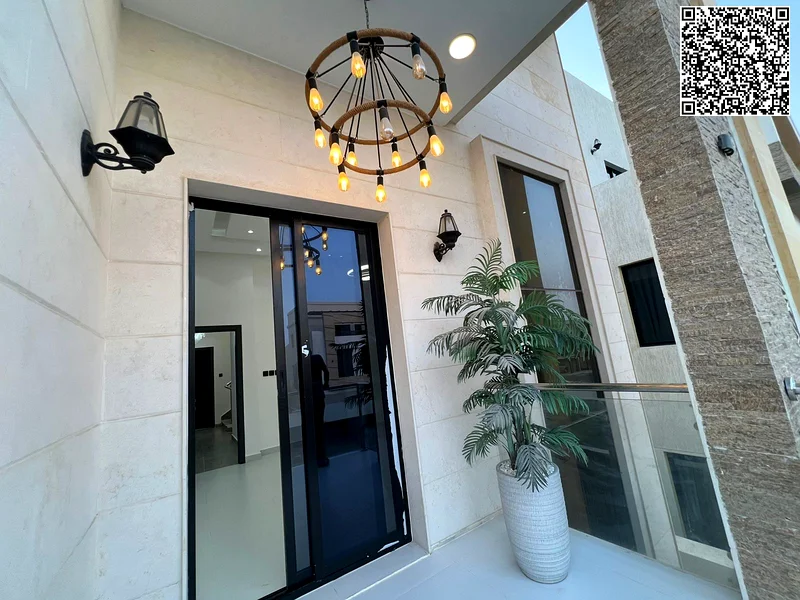 Freehold for all nationalities, a modern villa with a swimming pool, a spacious area, and the possibility of bank financing.63913438094337112