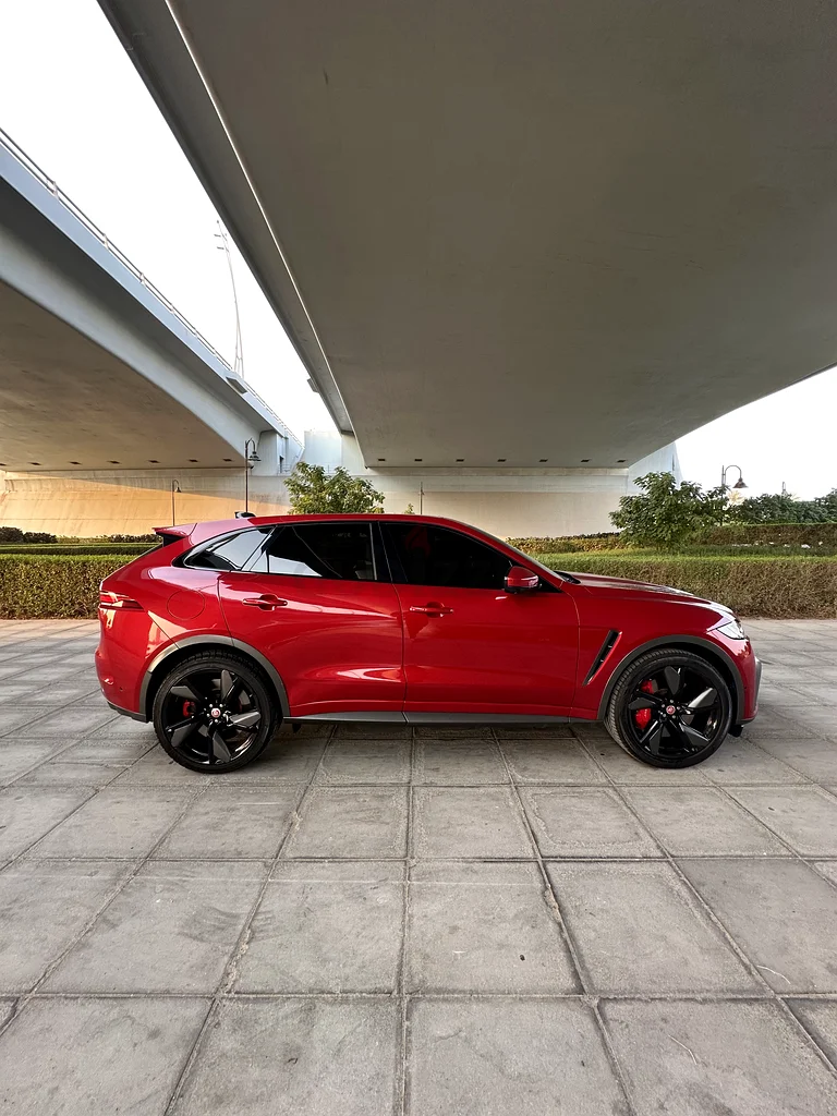 Jaguar f pace svr Clean title/Excellent condition63398482410881112