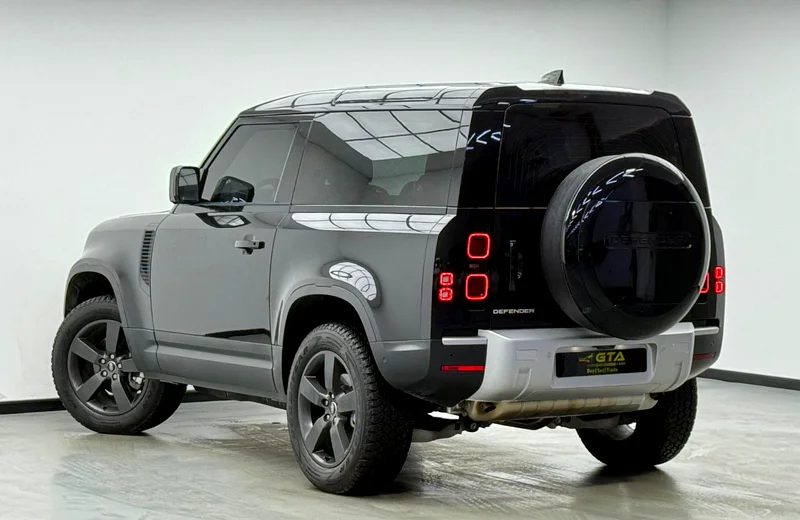 2024 Land Rover Defender 90 SE P300, 2-Year Warranty, Full Service History63399895344259113