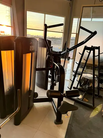 Life Fitness Pulldown -Signature Series Used For Sale