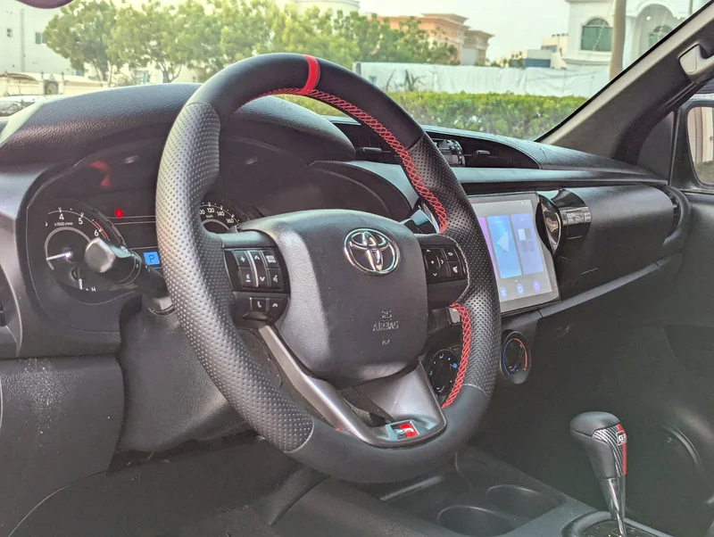 TOYOTA HILUX 2021 FACELIFTED 2025 GR SPORT GCC 4X4 FULL OPTION IN EXCELLENT CONDITION63401310600451114