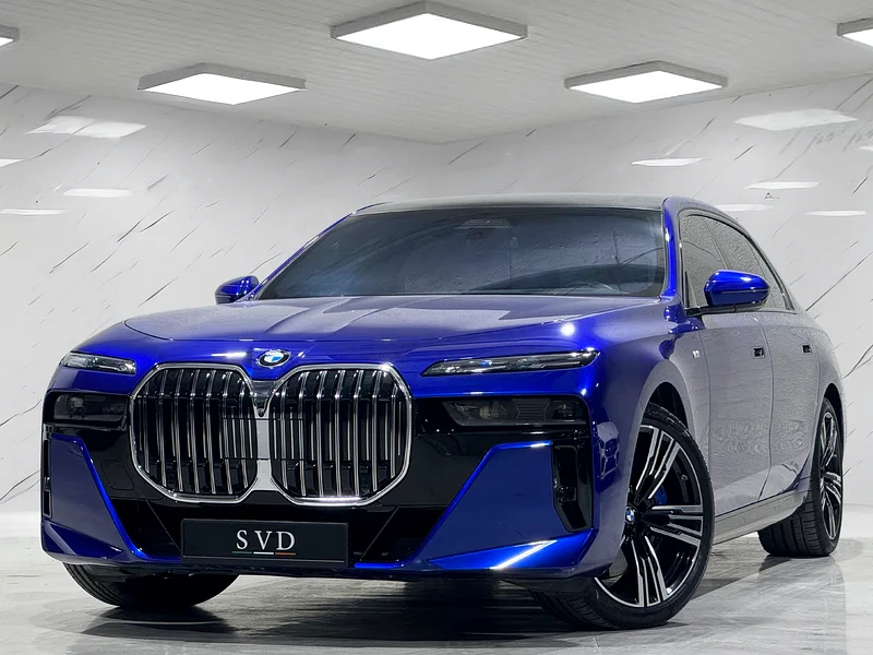 760i GRAN LUSSO -- INDIVIDUAL COLOUR -- BMW WARRANTY/SERVICE -- X-DRIVE 4.4 V863411930869377112