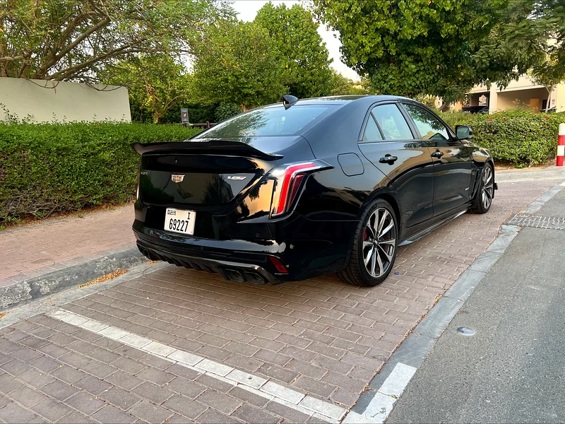 كاديلاك 2022 CT4-V Blackwing - حالة ممتازة | سجل صيانة وكالة كامل - تم الحفاظ عليها بشكل مثالي63398487779457112