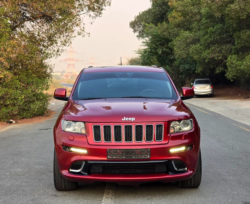 GRAND CHEROKEE SRT 6.4l V8 2013 GCC// ORIGINAL PAINT// ACCIDENTS FREE63398606988801111