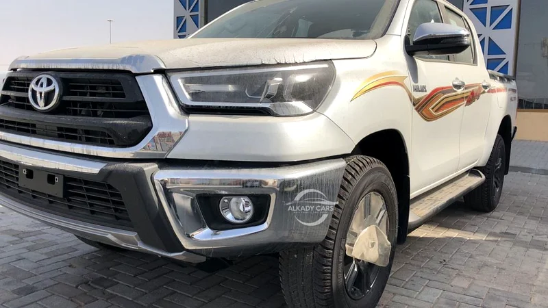 TOYOTA HILUX 2.7 A/T 4X4 Petrol Model 2024 GCC63401314111233113