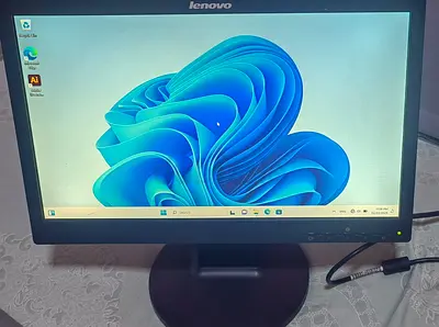 Lenovo Screen 19inch