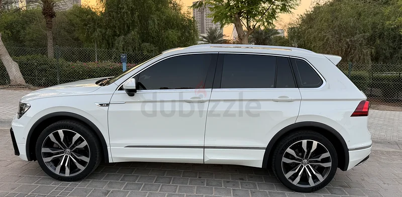 Volkswagen Tiguan 2017 R-Line GCC, no repaint, low mileage, fully loaded63398575805187113