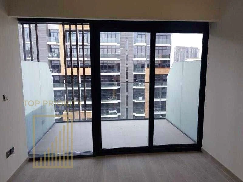 Spacious Unit | Unfurnished| Ready to Move| ROI63975764287874111
