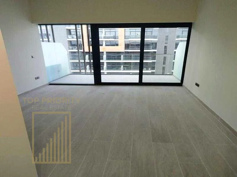 Spacious Unit | Unfurnished| Ready to Move| ROI63975764287874110