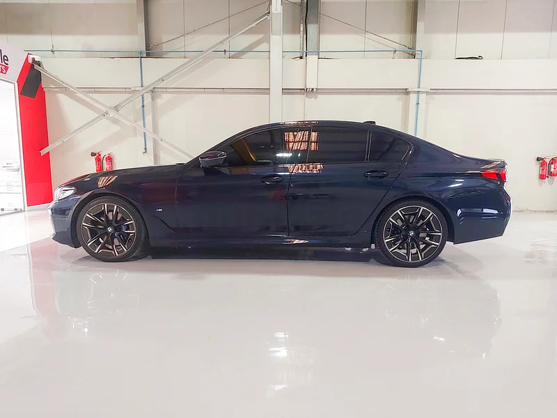 2386 درهم/شهريًا | سيارة BMW سلسلة 5 530i من طراز 2023 | مواصفات دول مجلس التعاون الخليجي | رقم المرجع#35205563405679210242114