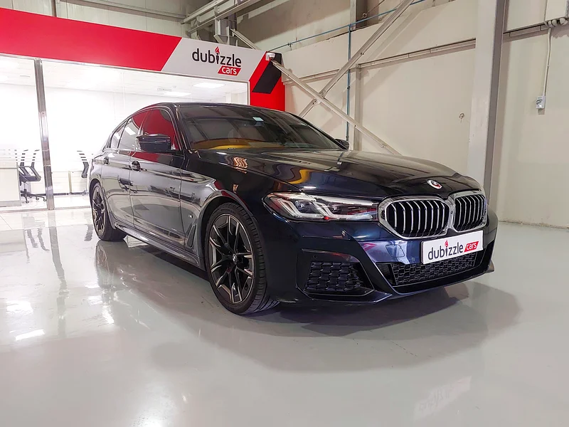 2386 درهم/شهريًا | سيارة BMW سلسلة 5 530i من طراز 2023 | مواصفات دول مجلس التعاون الخليجي | رقم المرجع#352055634056792102421128