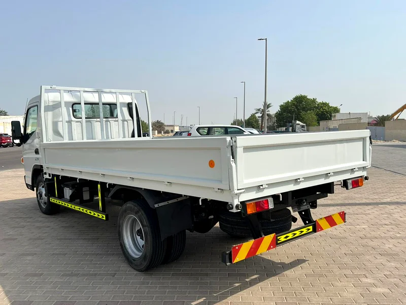 -	 - ماتسوبيشي بيك أب 3 طن 2024  - Mitsubishi Pickup 3 tons 2024 pickup 3 Ton -  91000 درهم63398577505795112