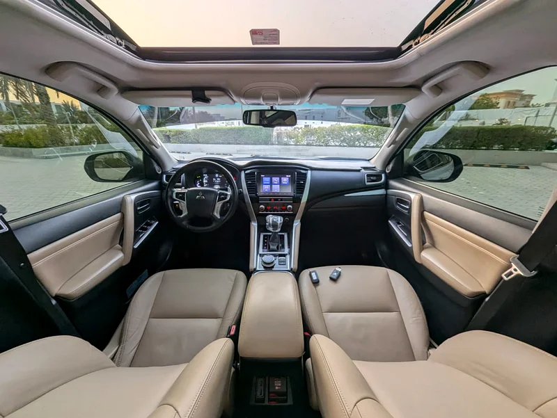 MITSUBISHI MONTERO SPORT 2021 GLS 4WD PREMIUM GCC ORIGINAL PAINT LOW MILEAGE IN EXCELLENT CONDITION63398582288387112