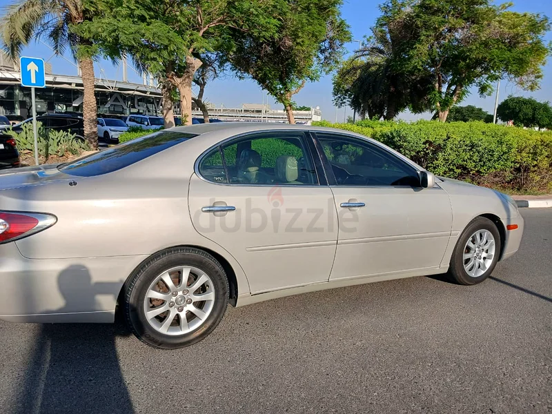 Lexus Es 300 Gcc Full Option Personal CAR63398645112962111
