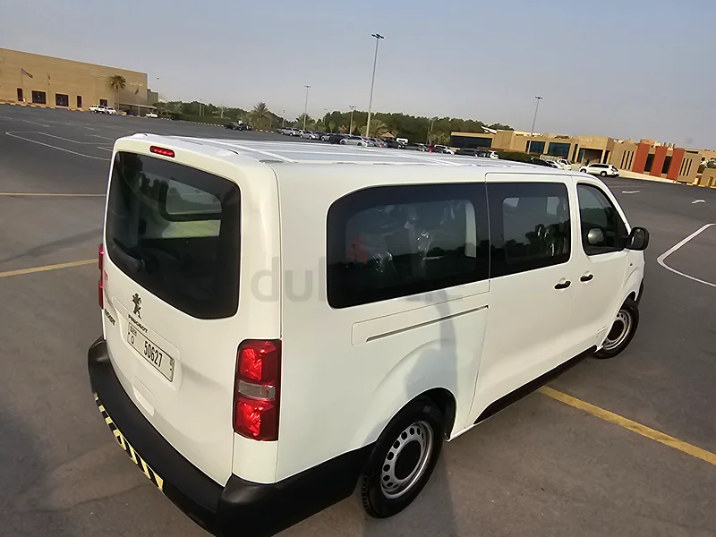 Peugeot Expert Passenger 201863398486637571114
