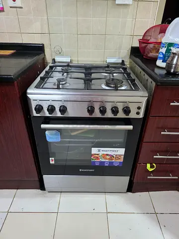 Top-Quality Westpoint Gas Range for Sale!