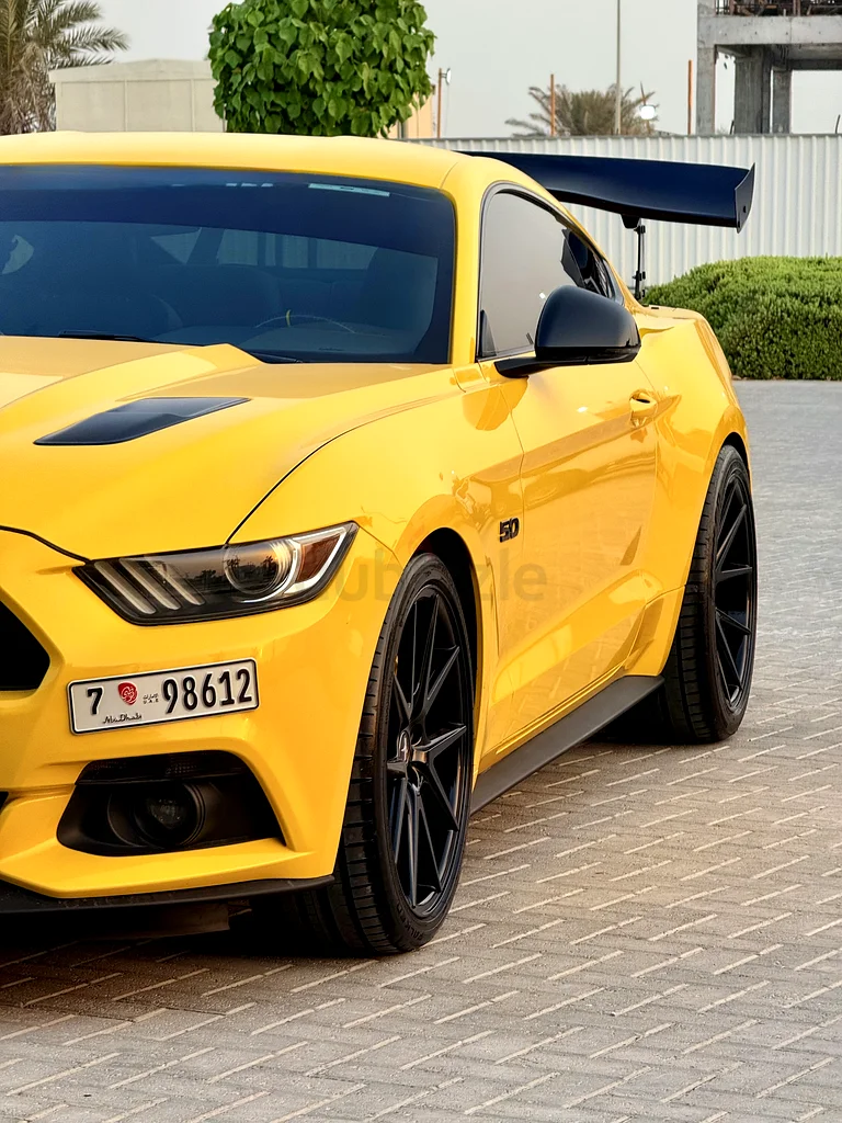 Unique Ford Mustang 5.0 V8, GCC Spec, Manual63399884061571111