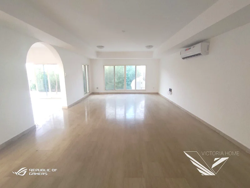 Swimming pool! Spacious 4-bedroom, two-story house with maid's room and kids' play area! Just 100k63405133105921111