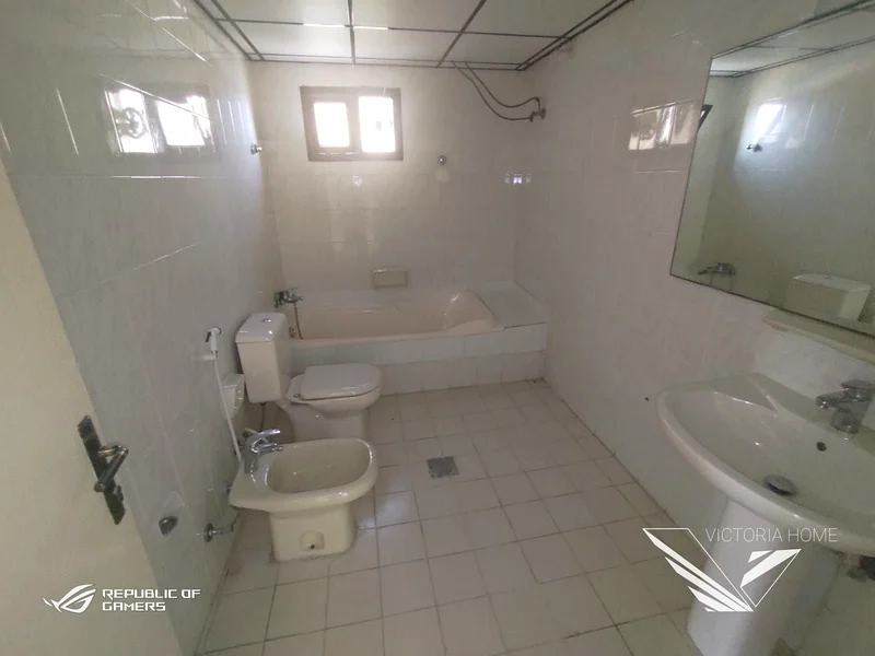 Swimming pool! Spacious 4-bedroom, two-story house with maid's room and kids' play area! Just 100k63405133105921114