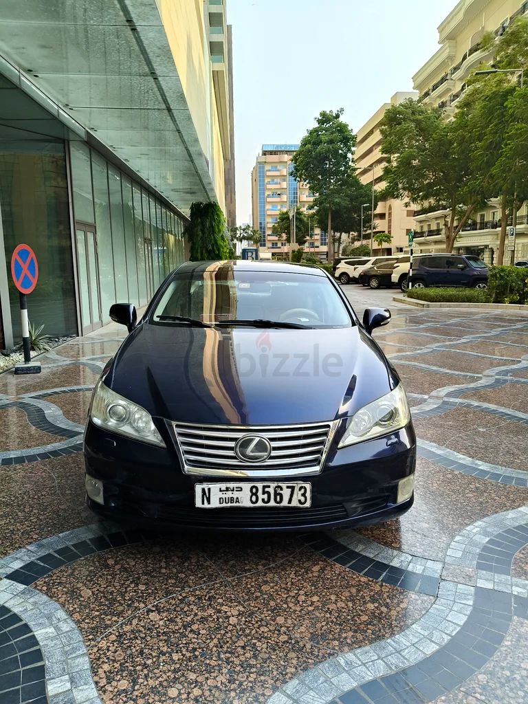Lexus ES 350 GCC Low Milage with Excellent Condition63398646404098117