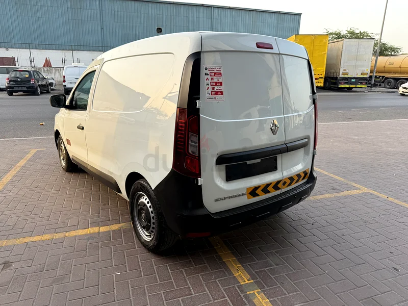 2024/ Perfect car, GCC63398494776578114