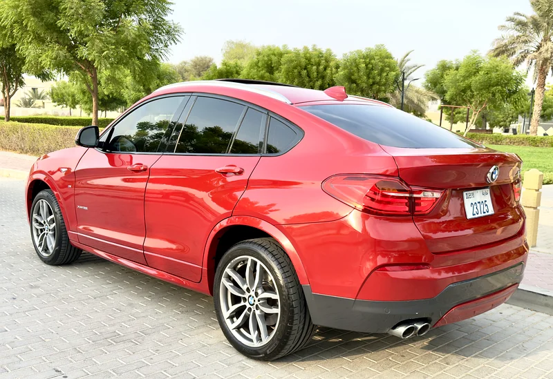 Bmw x4. Xdrive 28i.M package .kit M power
2016 model . GCC specs. Full option. Sunroof 
2500 cc .63405996111105112