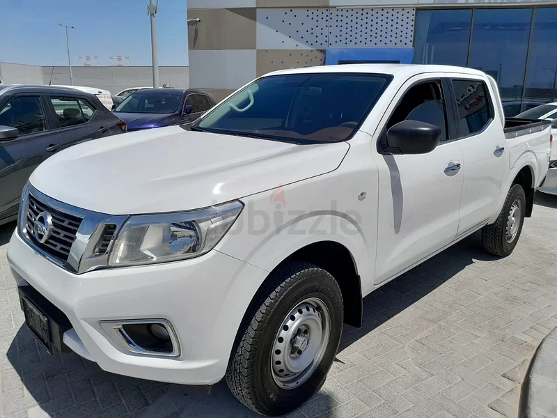 Nissan Navara GCC SE | 4×4 | 202263399959091715111