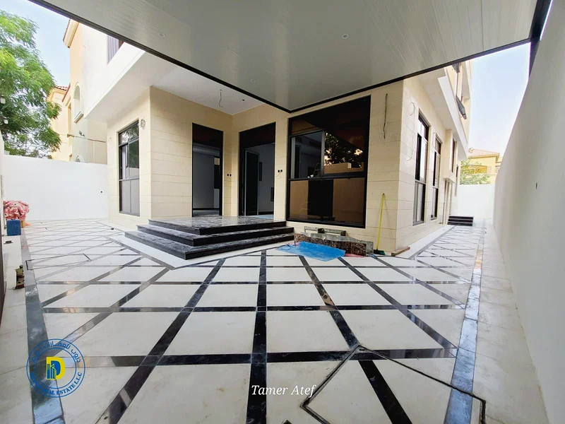 For sale, a modern villa 6 rooms and a roof, including AC, opposite a mosque in Al Mowaihat 3 , bank financing, freehold63869923862274111