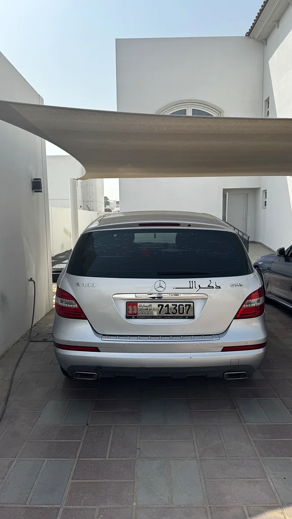 Mercedes R300 GCC 201263405292712194113