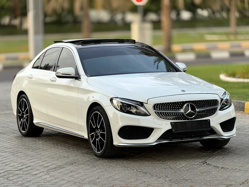 Mercedes-Benz C300 2018 imported, panoramic roof, full option, in excellent condition63402411088899113
