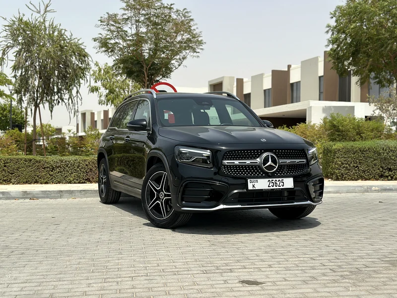 جهاز GLB 250 بحزمة AMG مذهل، متوفر ضمن الضمان وخدمة الصيانة63399918793730111